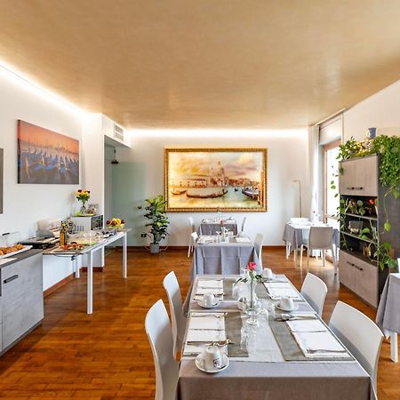 Bed & Breakfast Venice Friends 梅斯特雷 外观 照片