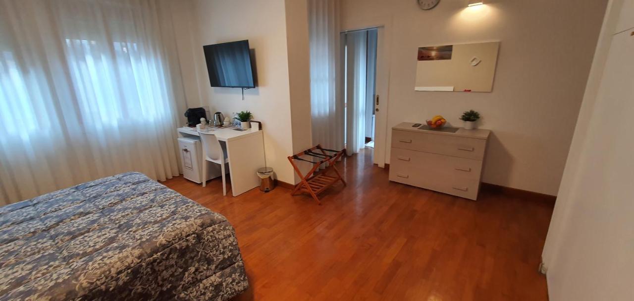Bed & Breakfast Venice Friends 梅斯特雷 外观 照片