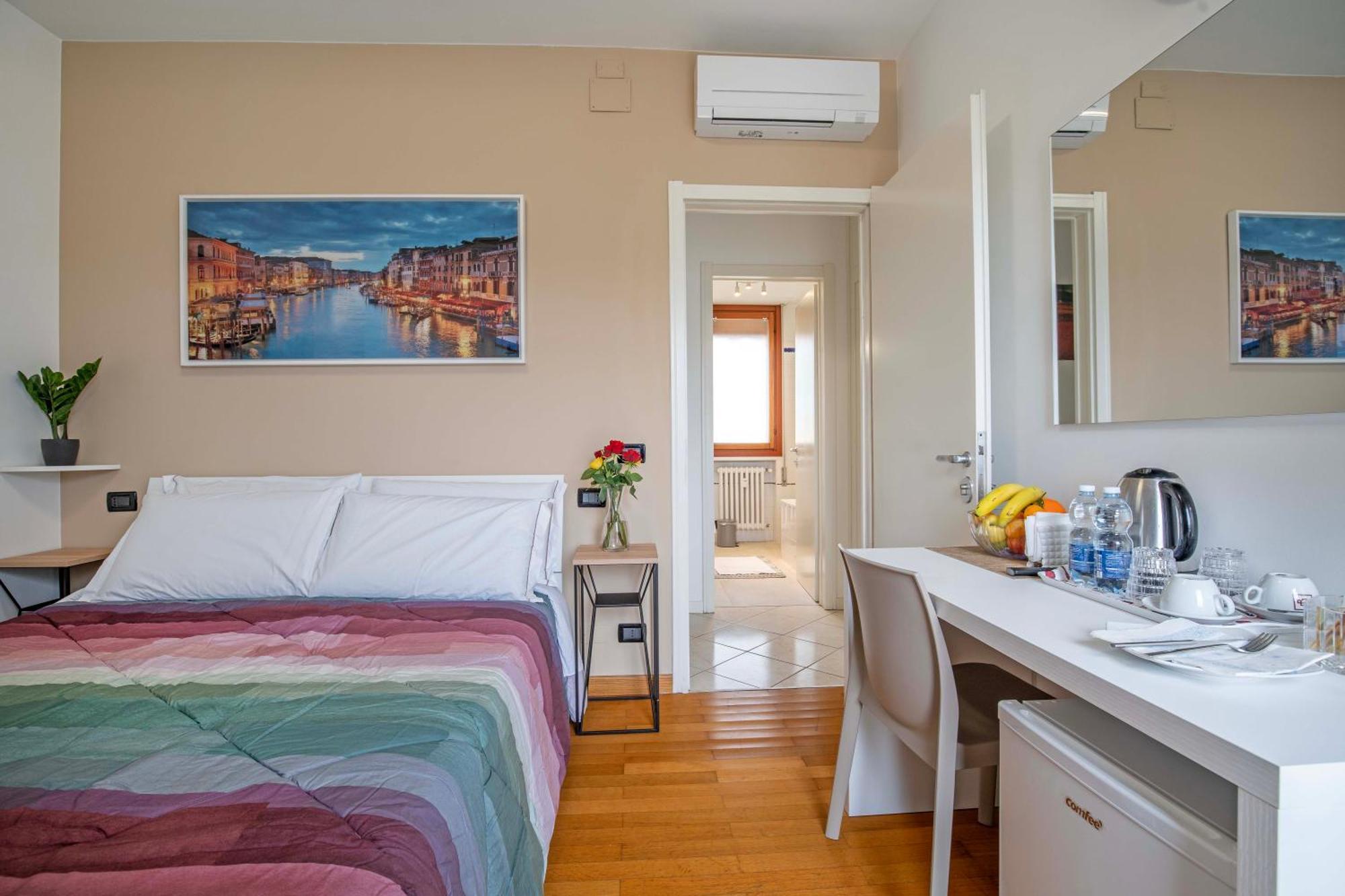 Bed & Breakfast Venice Friends 梅斯特雷 外观 照片